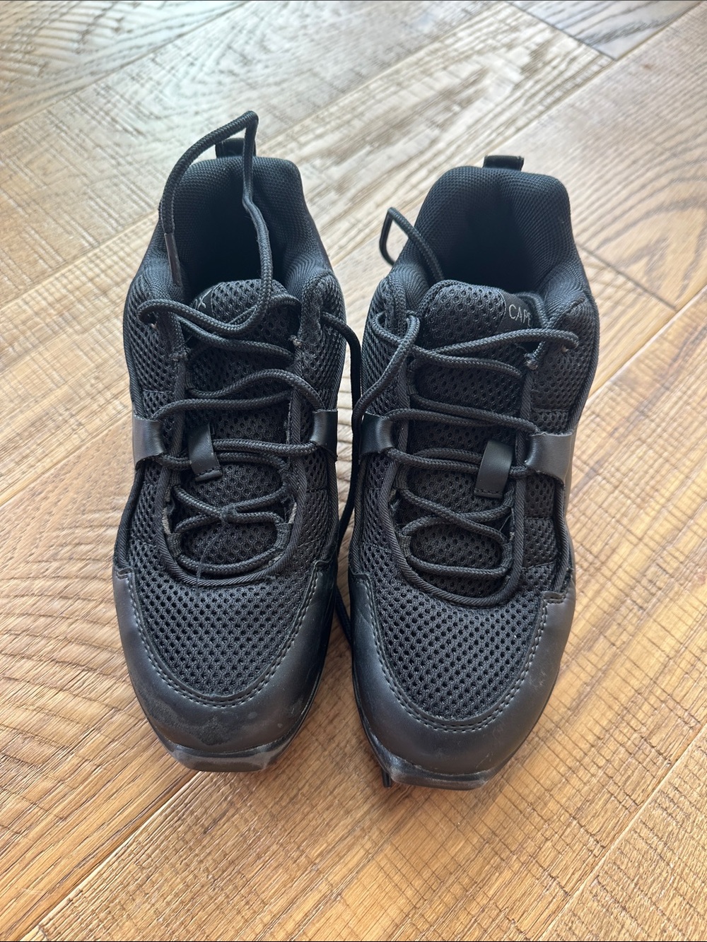 LIKE NEW! Capezio Fierce Dansneaker!